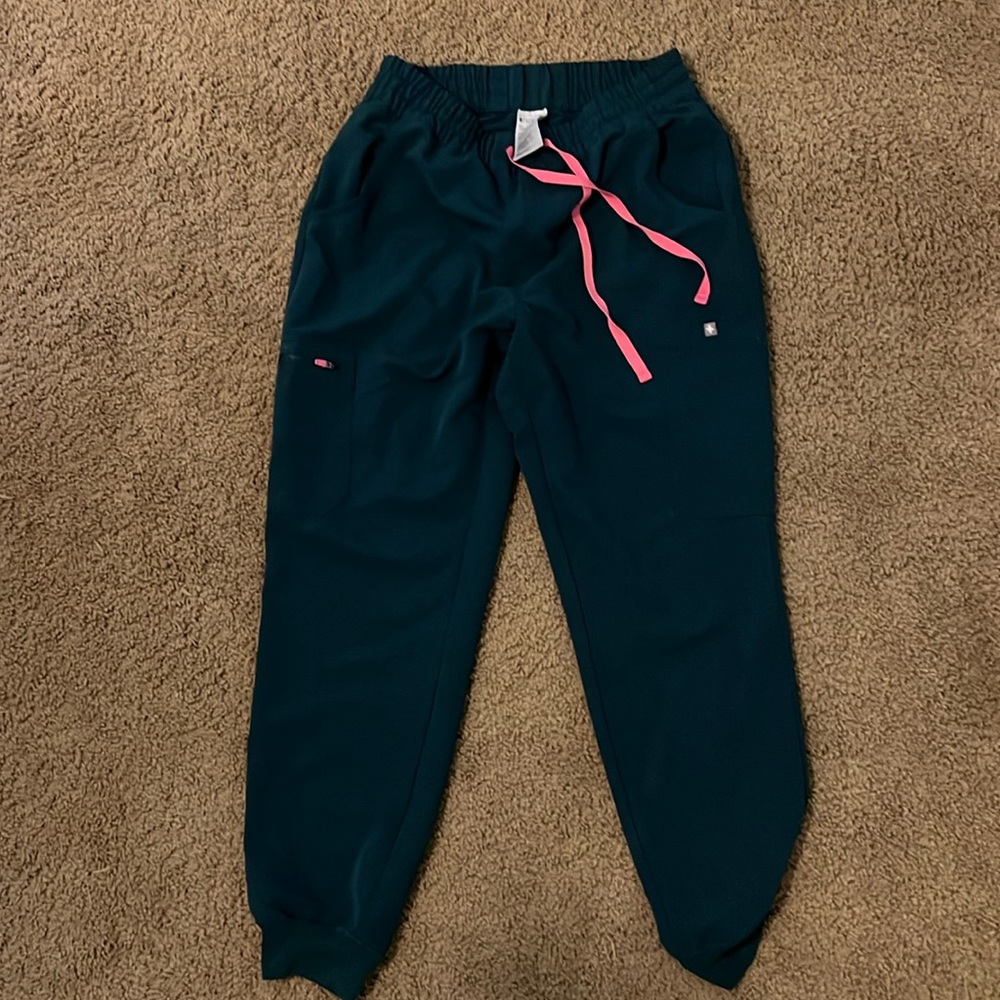 Figs Scrub Pants